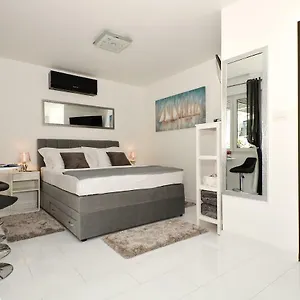 Apartment Imperium, Split